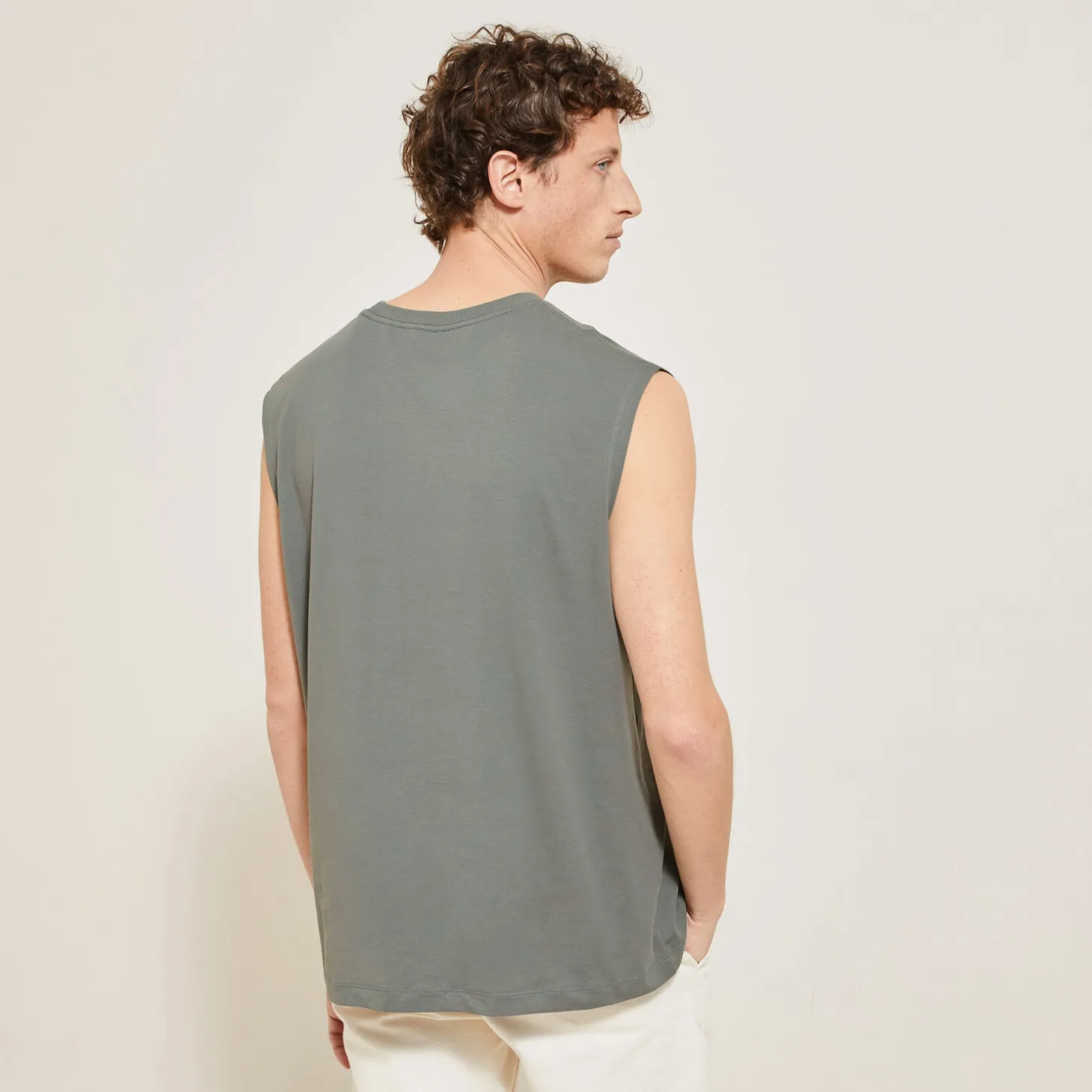 Clearance Effen mouwloos hemdje met ronde hals in katoen T-shirt