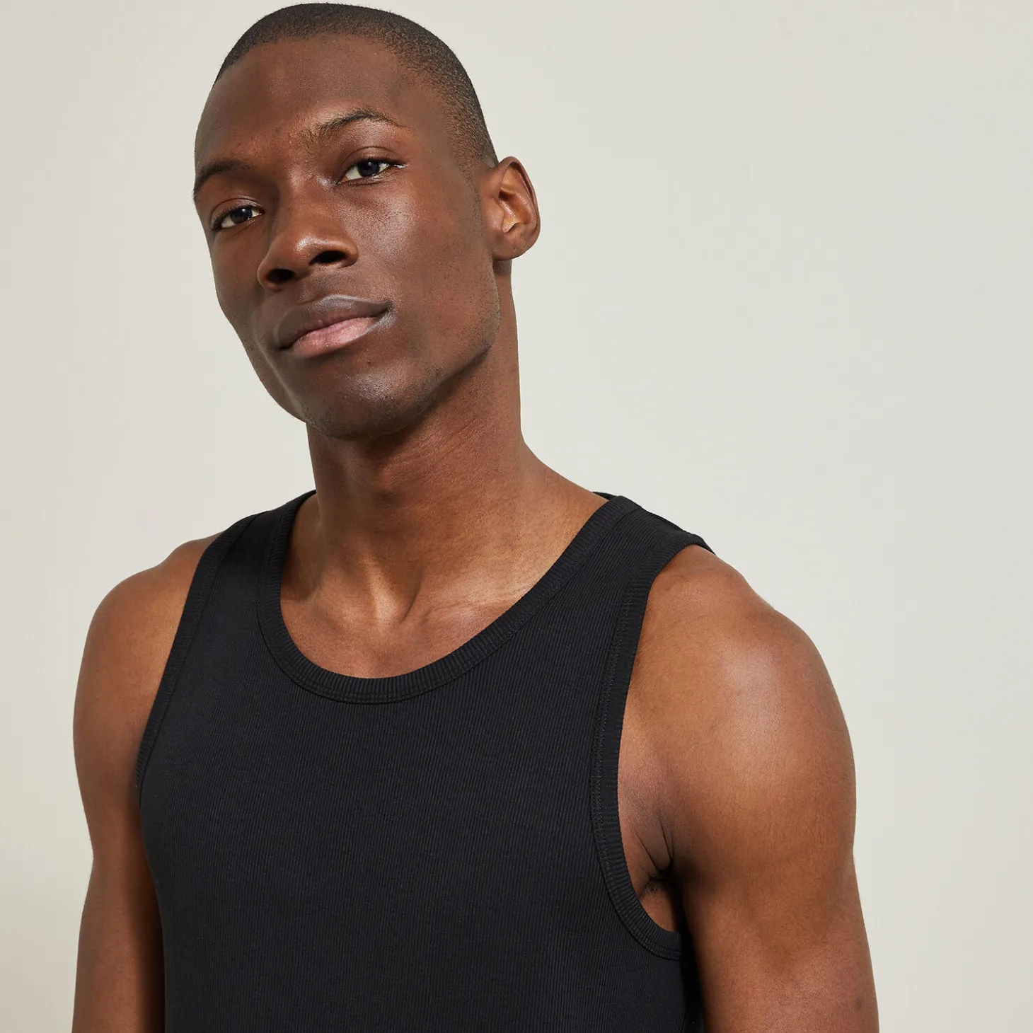 Sale Mouwloos hemdje in 2x2 ribboord T-shirt