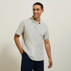 Shop Polo met korte mouwen en borstprint Polo