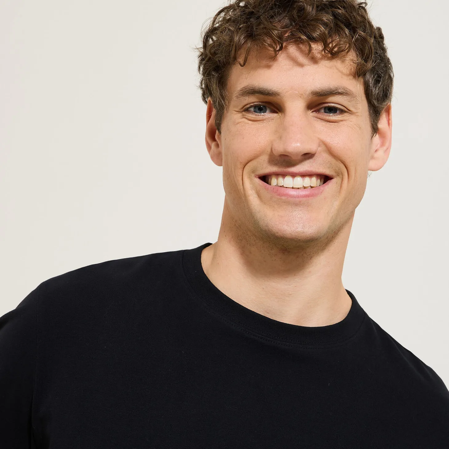 Cheap Slim basic T-shirt met ronde hals T-shirt