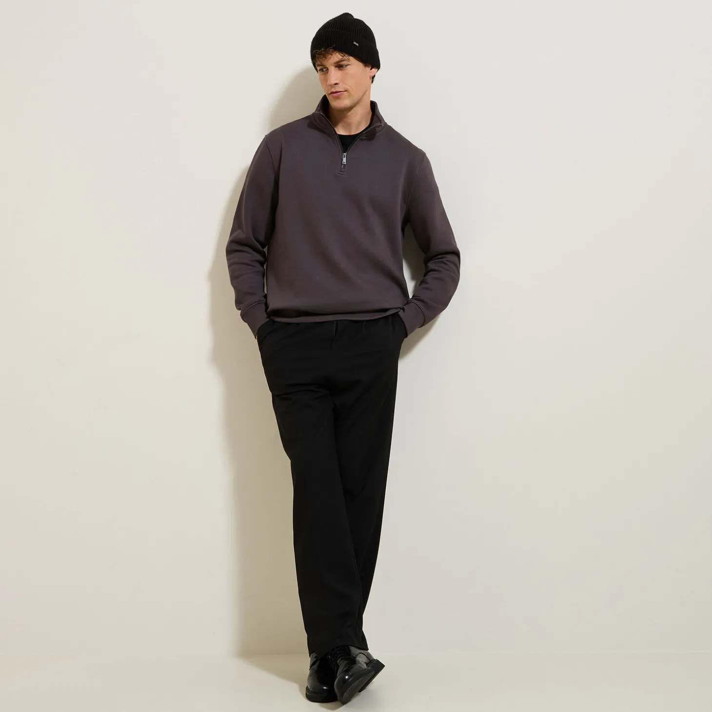 New Sweater met opstaande ritskraag Sweater