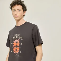 New T-shirt aangebrachte print vooraan T-shirt