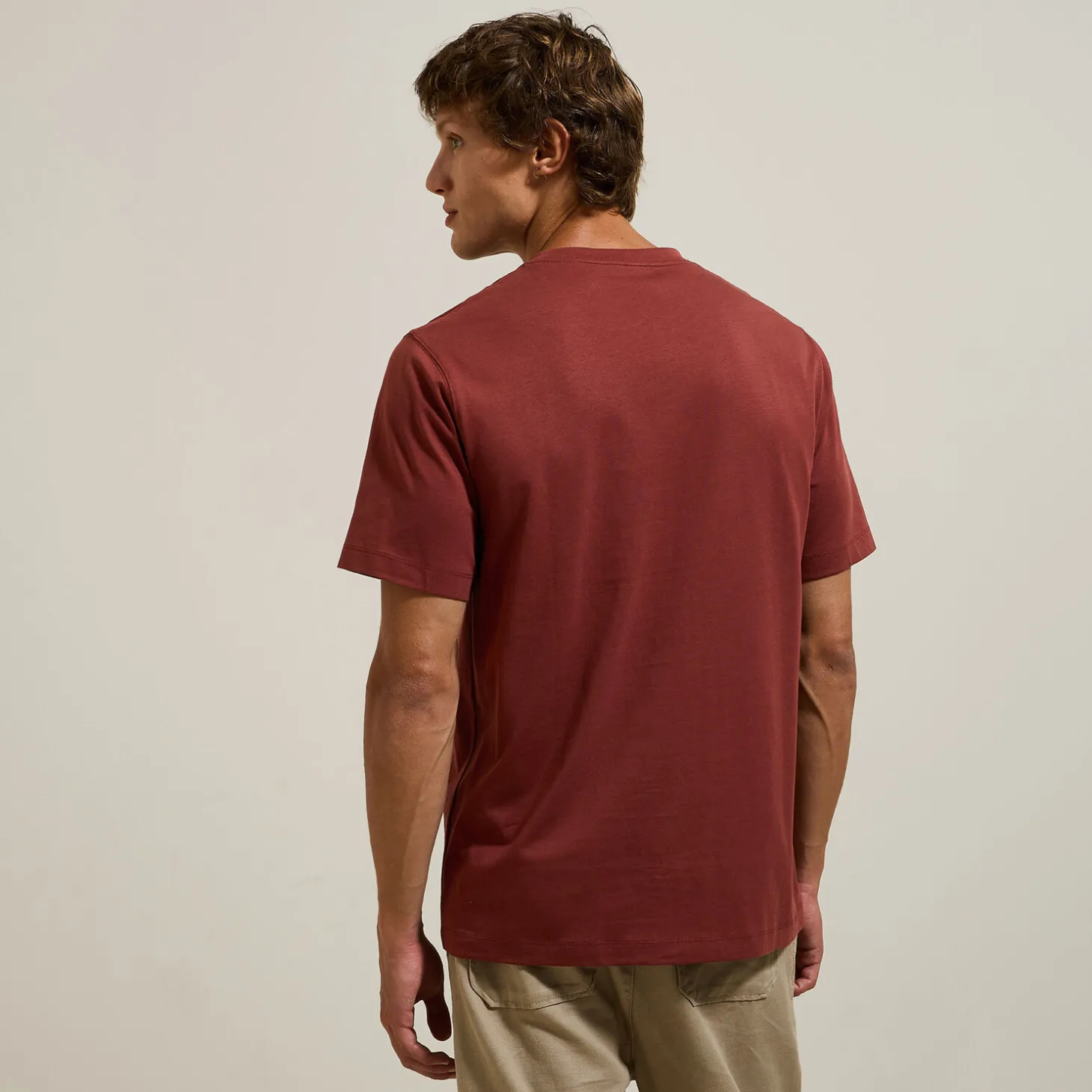 Best T-shirt 'Le Parfait by ' in biologisch katoen T-shirt