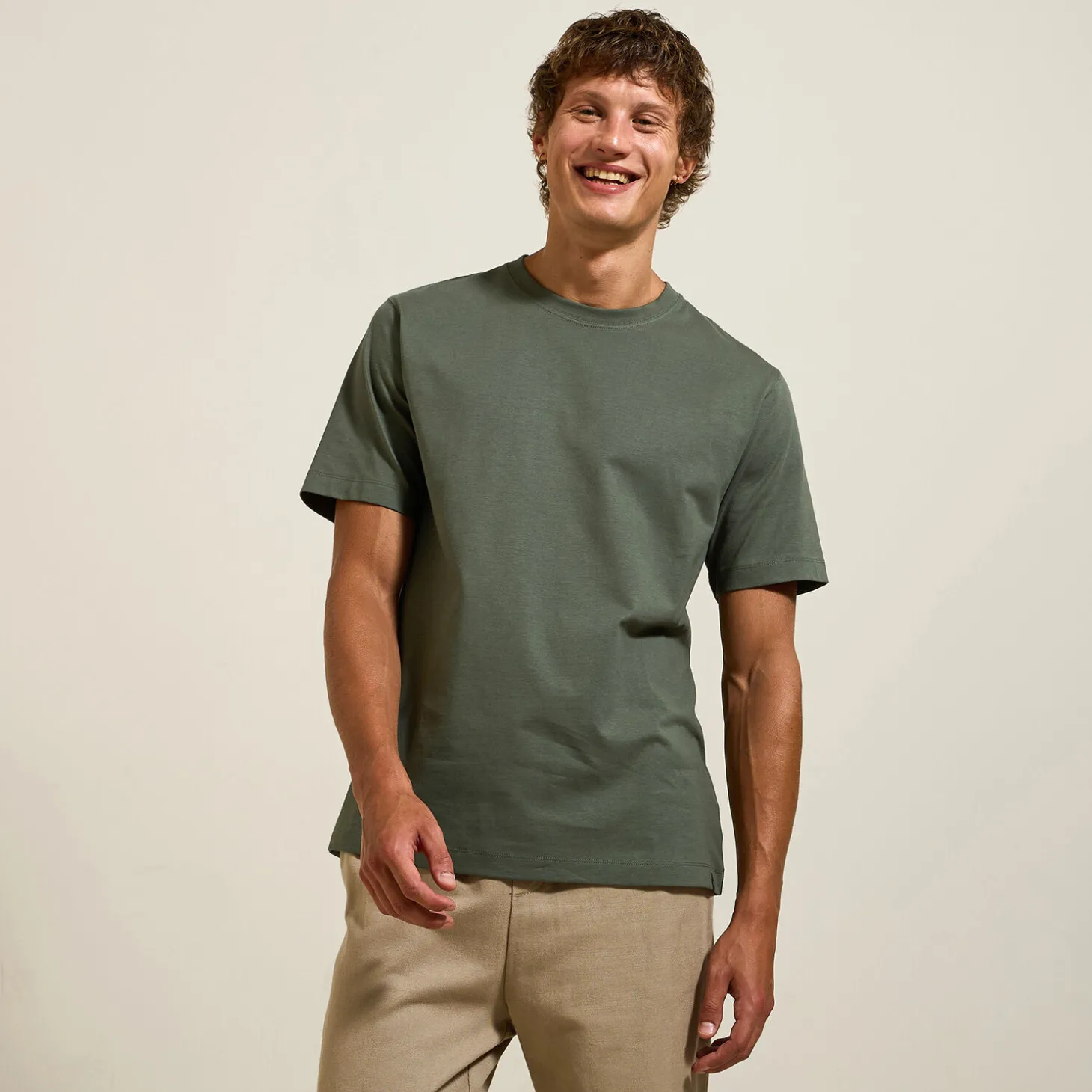 Best T-shirt 'Le Parfait by ' in biologisch katoen T-shirt