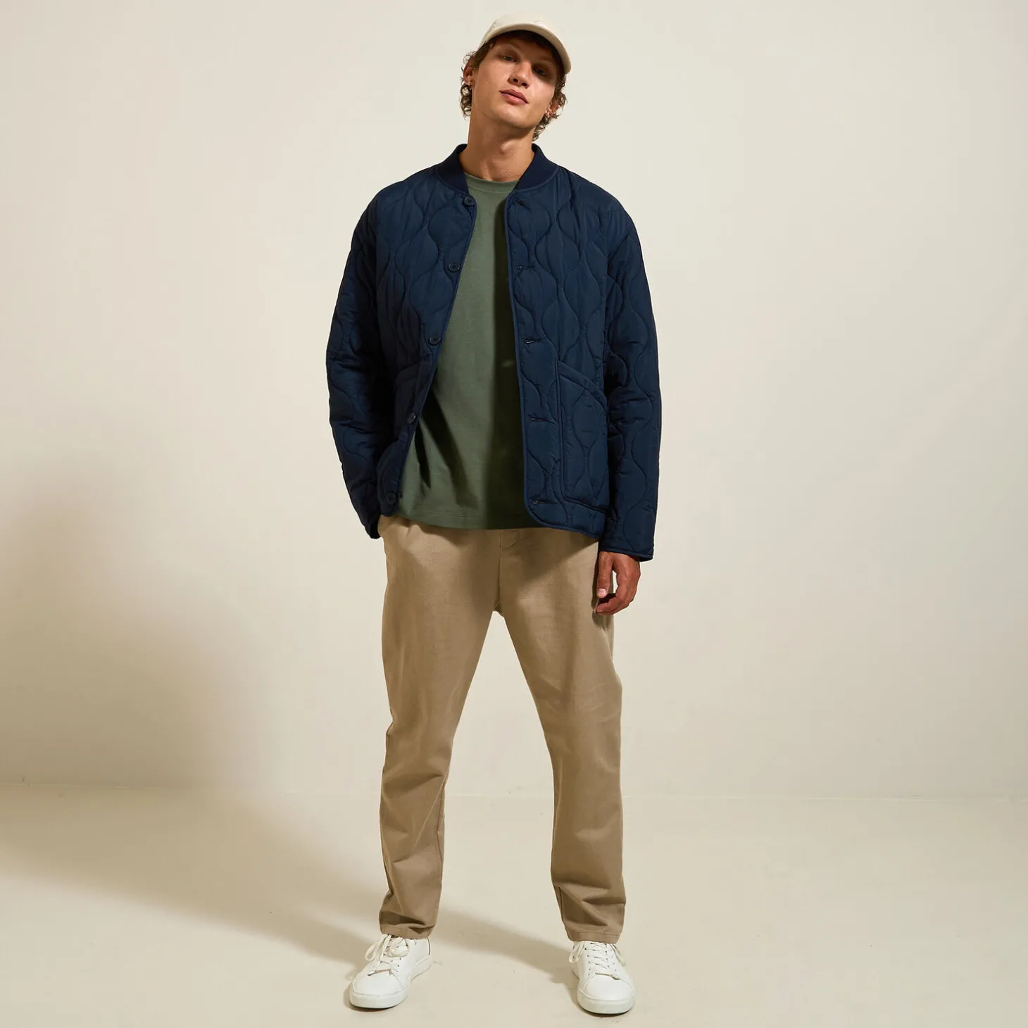 Best T-shirt 'Le Parfait by ' in biologisch katoen T-shirt