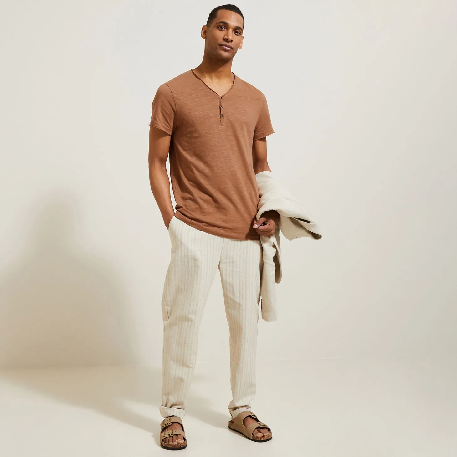 Outlet T-shirt met knooplijst in gevlamde stof T-shirt