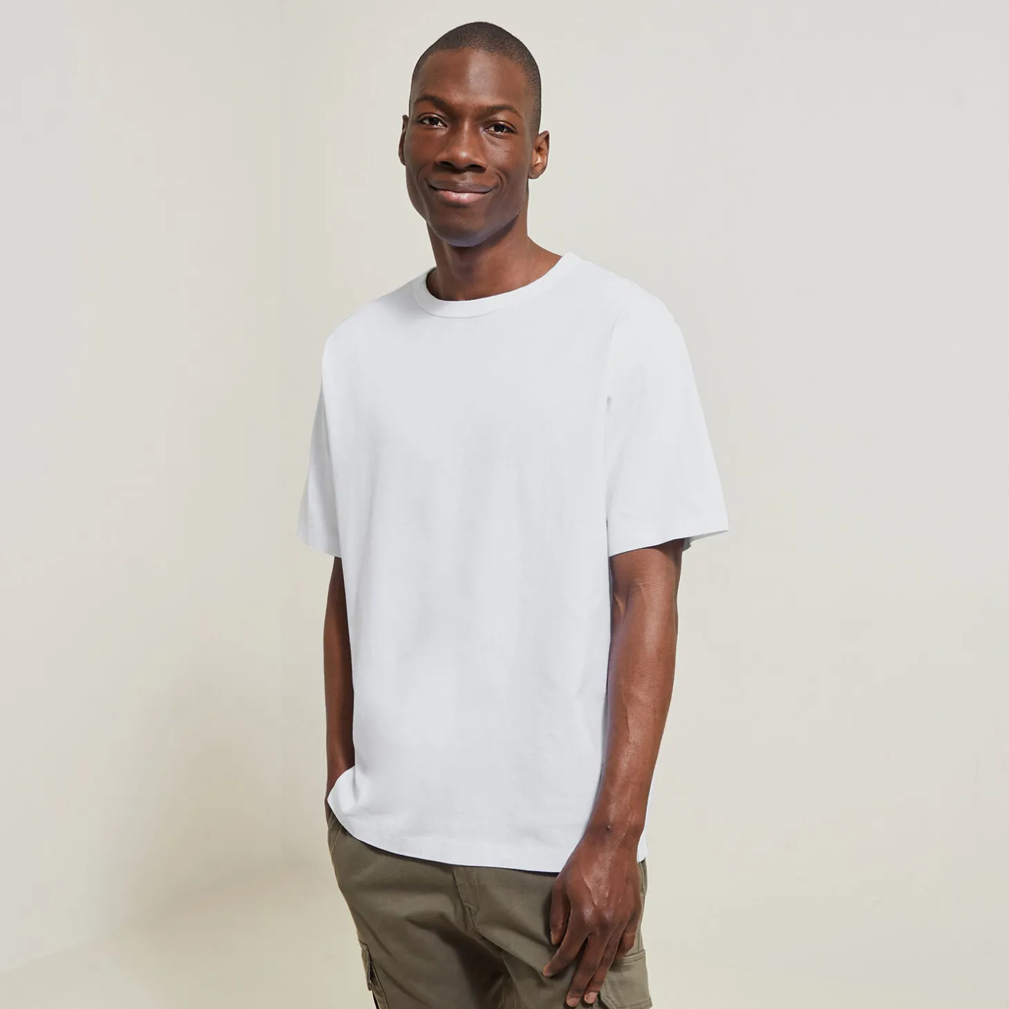 Outlet T-shirt met korte mouwen en relaxte snit T-shirt