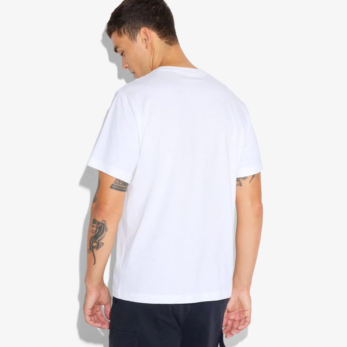 Online T-shirt met ronde hals en willekeurige print T-shirt