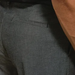 Shop Tweekleurige, relaxte broek in twill Broek